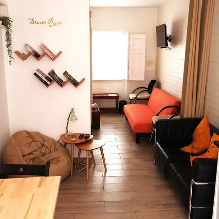 Stone Rose House Apartamento Nazaré